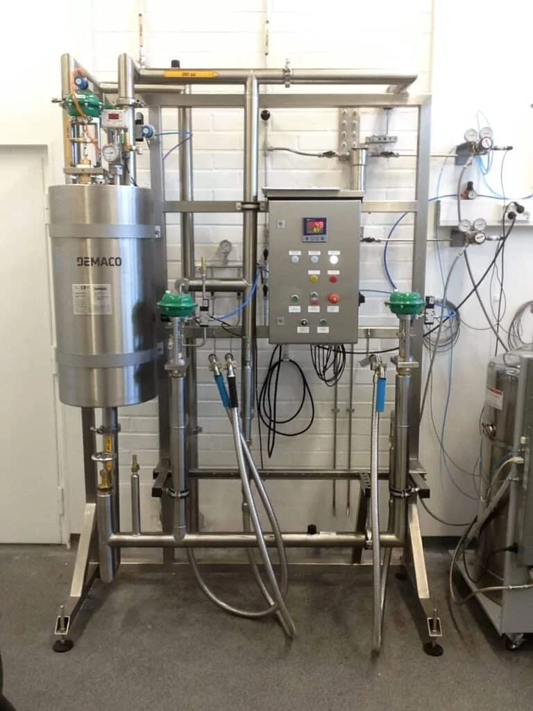 Foto-Filling-Station-aanvulling-op-pagina-producten-768x1024